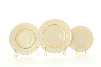 Набор тарелок на 6 персон "Золотая отводка, слоновая кость" Соната Leander 18 предметов - фото 51997