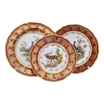 Набор тарелок Queen's Crown Aristokrat Охота красная 18 предметов 19,23,25 см - фото 55236