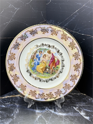 Настенная тарелка 25 см Мадонна Перламутровая 000744 - фото 96818