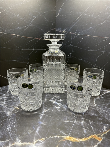 Набор для виски на 6 персон "BRITTANY" (Бриттани) Crystal Bohemia (штоф 700 мл + 6 стаканов 240 мл) / Богемский хрусталь 001447 - фото 96861