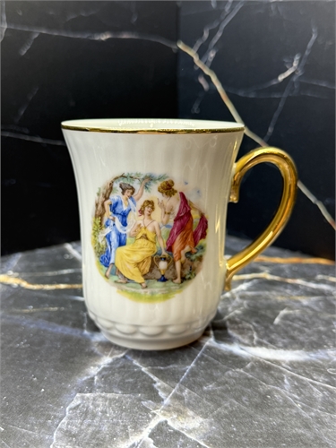 Кружка Мадонна zlata Derby 300 мл 000783 - фото 96893